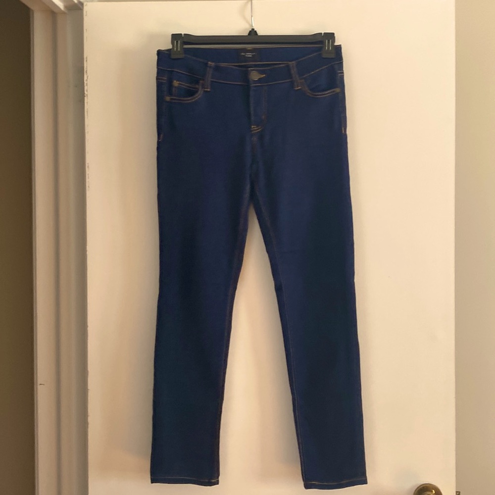 Celebrity Pink Skinny Jeans.  Size: 9/29.